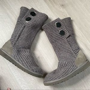 UGG Cardy II Gray Knit Button/Fold Over Boots Size 5